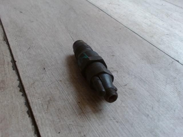 bontott PEUGEOT 306 Porlasztó (1 db)