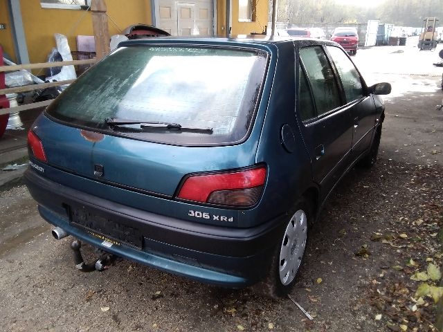 bontott PEUGEOT 306 Váltó (Mechanikus)