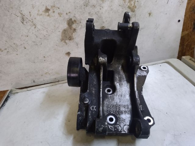 bontott PEUGEOT 306 Generátor Tartó Bak