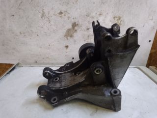 bontott PEUGEOT 306 Generátor Tartó Bak