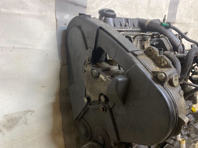 bontott PEUGEOT 306 Motor (Fűzött blokk hengerfejjel)