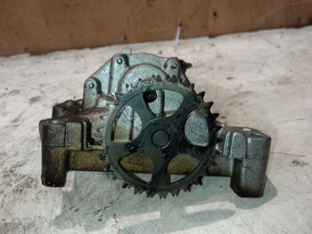 bontott PEUGEOT 306 Olajszivattyú