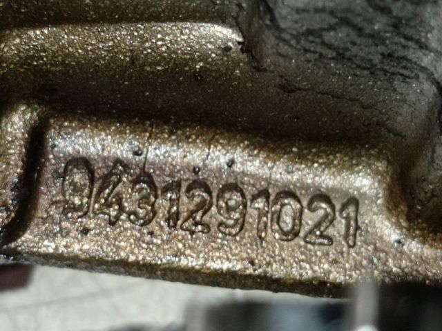 bontott PEUGEOT 306 Olajszivattyú