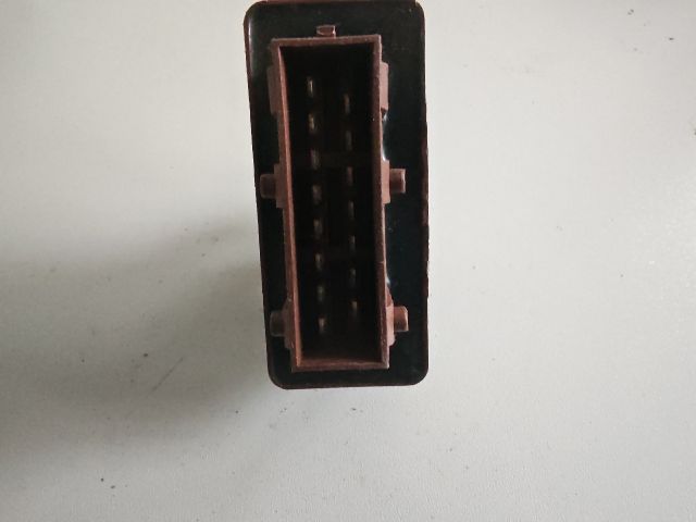 bontott PEUGEOT 306 Üzemanyag Szivattyú Relé