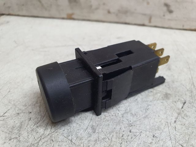 bontott PEUGEOT 306 Ablakfűtés Kapcsoló