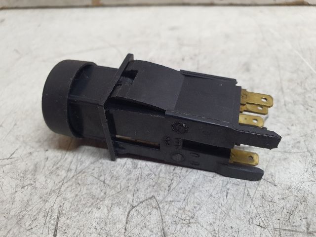 bontott PEUGEOT 306 Ablakfűtés Kapcsoló