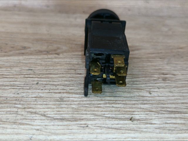 bontott PEUGEOT 306 Ablakfűtés Kapcsoló