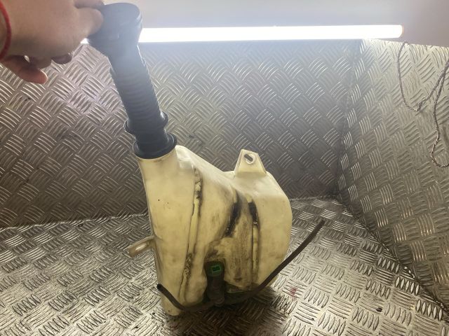 bontott PEUGEOT 306 Ablakmosó Tartály