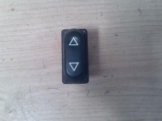 bontott PEUGEOT 306 Bal első Ablakemelő Kapcsoló