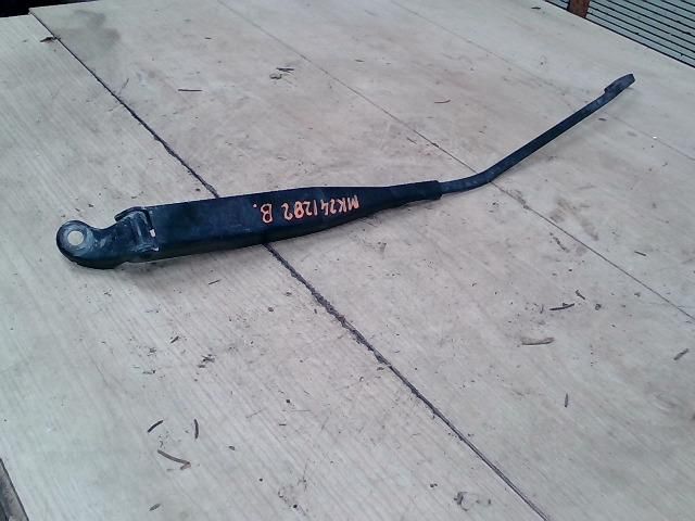 bontott PEUGEOT 306 Bal első Ablaktörlő Kar