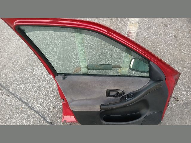 bontott PEUGEOT 306 Bal első Ajtó (Részeivel)