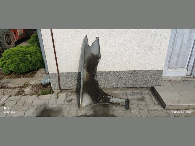 bontott PEUGEOT 306 Bal első Sárvédő