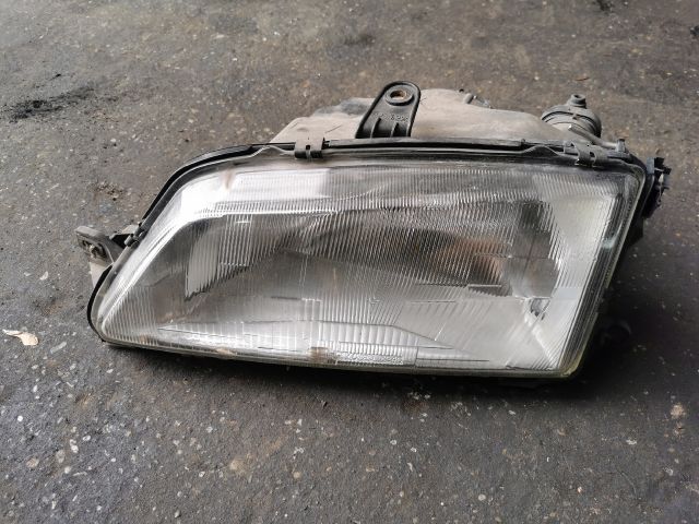 bontott PEUGEOT 306 Bal Fényszóró