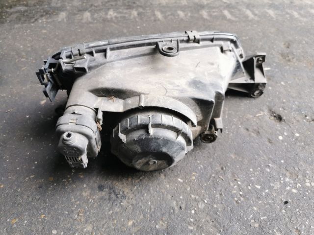 bontott PEUGEOT 306 Bal Fényszóró