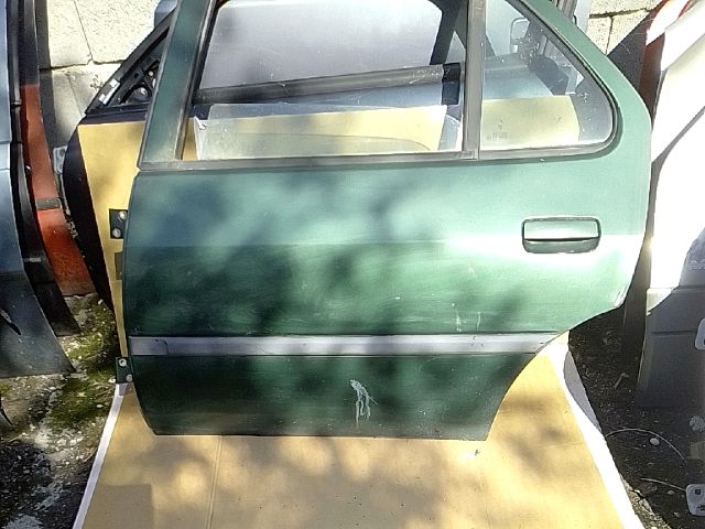 bontott PEUGEOT 306 Bal hátsó Ajtó (Üres lemez)