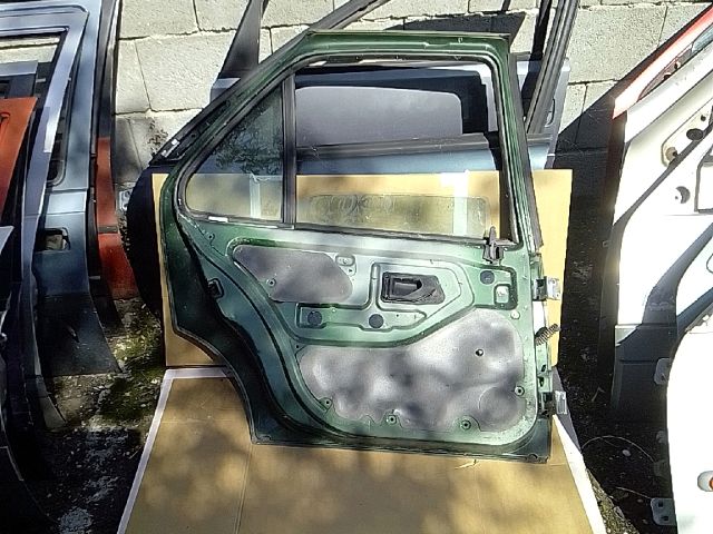 bontott PEUGEOT 306 Bal hátsó Ajtó (Üres lemez)