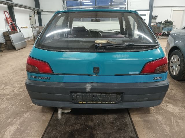 bontott PEUGEOT 306 Bal hátsó Ajtóhatároló