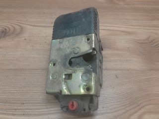 bontott PEUGEOT 306 Bal hátsó Ajtózár