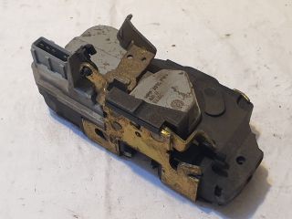 bontott PEUGEOT 306 Bal hátsó Ajtózár