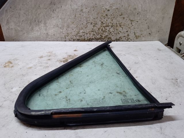 bontott PEUGEOT 306 Bal hátsó Fixüveg (Ajtóban)