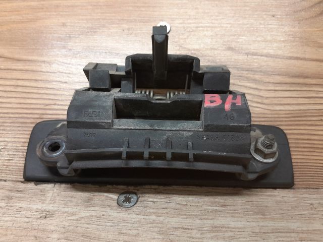 bontott PEUGEOT 306 Bal hátsó Külső Kilincs