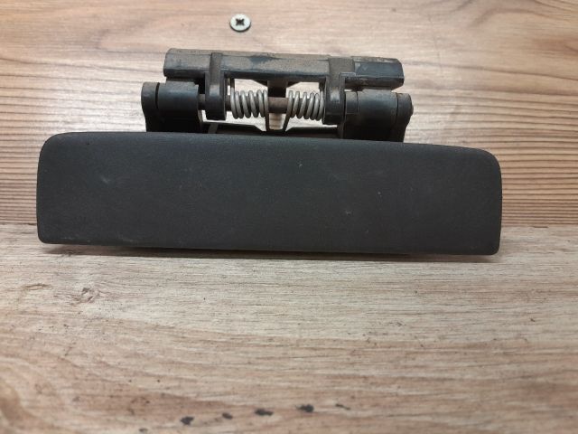 bontott PEUGEOT 306 Bal hátsó Külső Kilincs