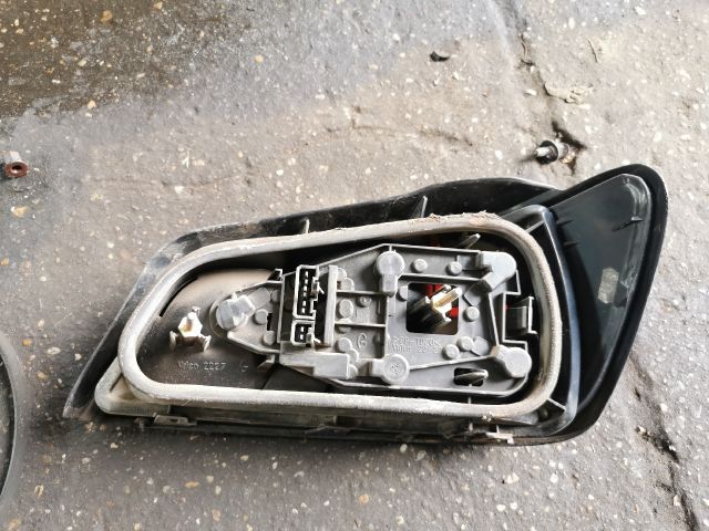bontott PEUGEOT 306 Bal Hátsó Lámpa