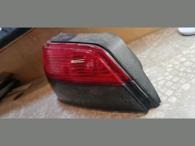bontott PEUGEOT 306 Bal Hátsó Lámpa