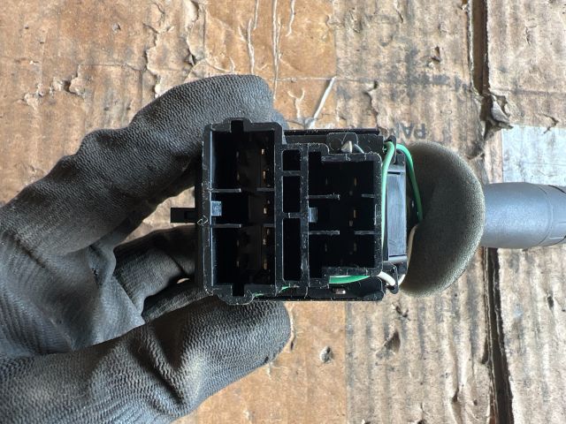 bontott PEUGEOT 306 Bal Kormánykapcsoló Irányjelző