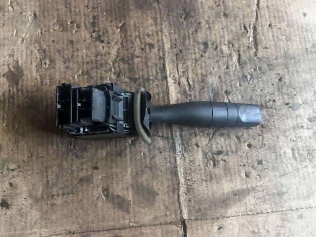 bontott PEUGEOT 306 Bal Kormánykapcsoló Irányjelző