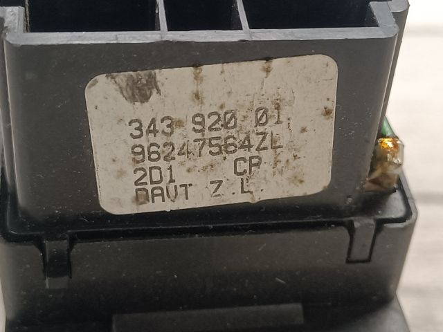 bontott PEUGEOT 306 Bal Kormánykapcsoló Irányjelző