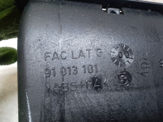 bontott PEUGEOT 306 Bal Szellőző