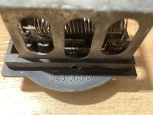 bontott PEUGEOT 306 Előtét Ellenállás Fűtőmotor