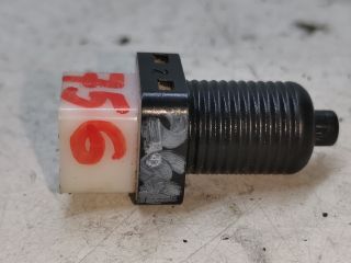 bontott PEUGEOT 306 Fék Pedál Kapcsoló