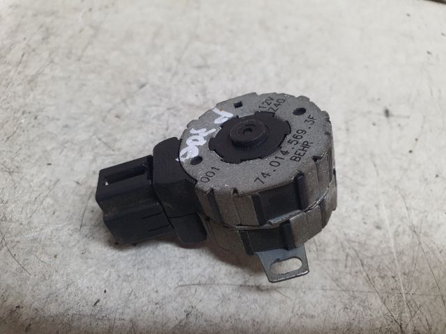 bontott PEUGEOT 306 Fűtés Állító Motor