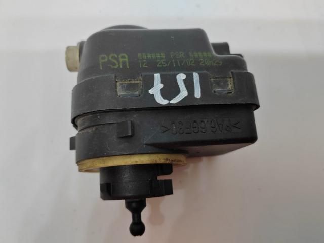 bontott PEUGEOT 306 Fűtés Állító Motor