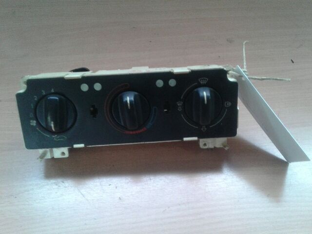 bontott PEUGEOT 306 Fűtéskapcsoló