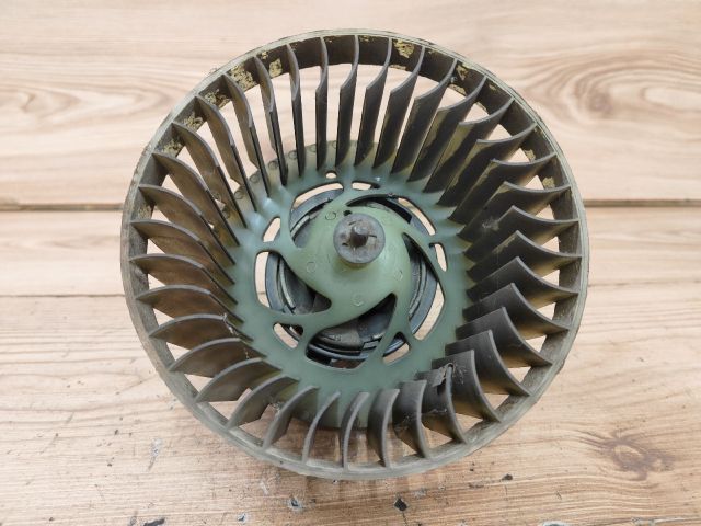 bontott PEUGEOT 306 Fűtőmotor (Nem klímás)