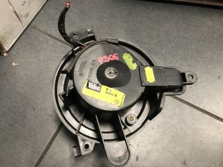 bontott PEUGEOT 306 Fűtőmotor (Nem klímás)