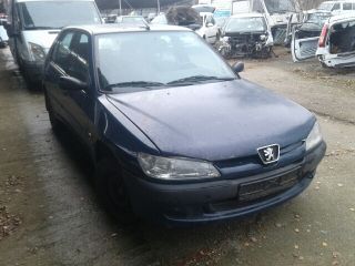 bontott PEUGEOT 306 Hátsó Ablaktörlő Motor