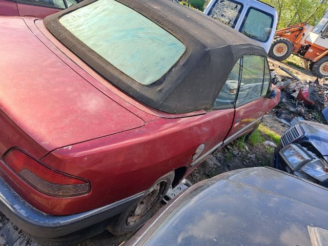 bontott PEUGEOT 306 Hátsó Lökhárító (Részeivel)