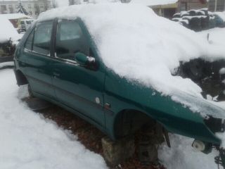 bontott PEUGEOT 306 Hátsó Szélvédő