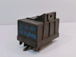 bontott PEUGEOT 306 Izzító Relé