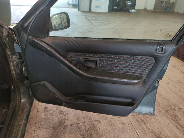 bontott PEUGEOT 306 Jobb C Oszlop Burkolat