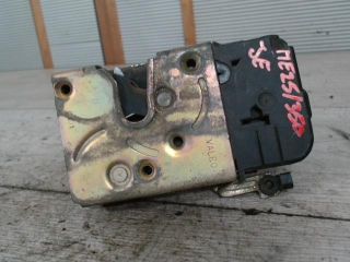 bontott PEUGEOT 306 Jobb Csomagtérajtó Zárszerkezet