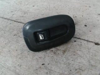 bontott PEUGEOT 306 Jobb első Ablakemelő Kapcsoló