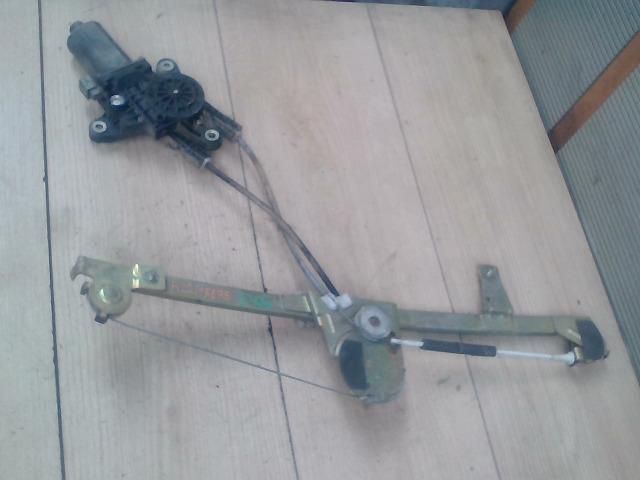 bontott PEUGEOT 306 Jobb első Ablakemelő Szerkezet (Elektromos)