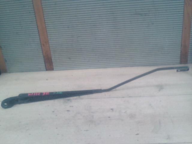 bontott PEUGEOT 306 Jobb első Ablaktörlő Kar