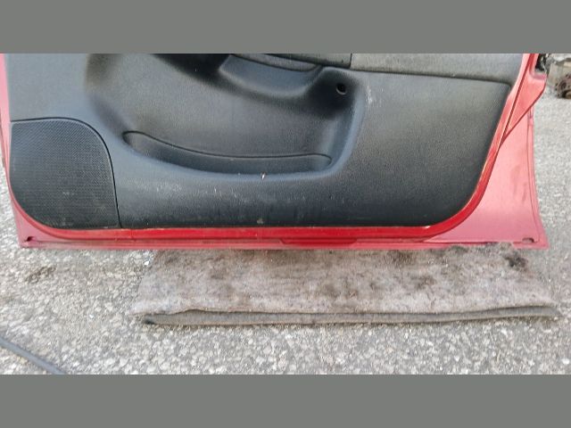 bontott PEUGEOT 306 Jobb első Ajtó (Részeivel)