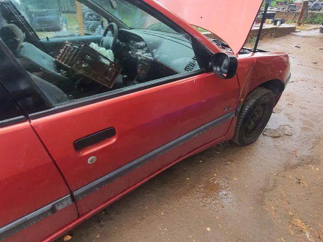 bontott PEUGEOT 306 Jobb első Ajtó (Üres lemez)